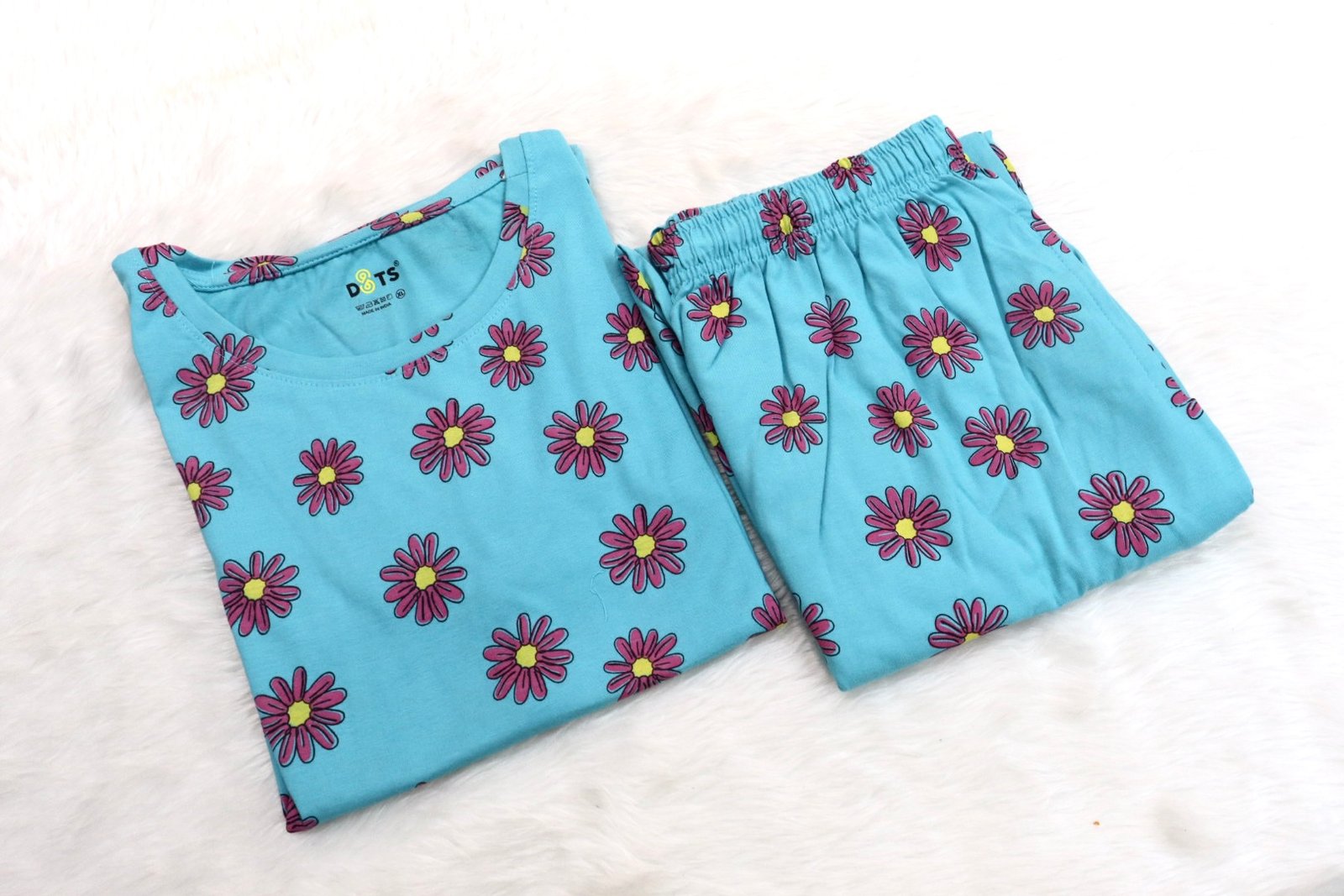 IMG_1569 CAPRI SET - Image 1