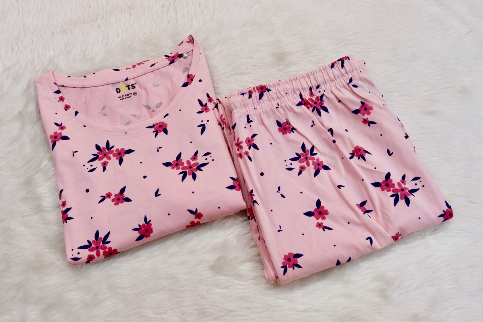 IMG_1575 CAPRI SET - Image 1