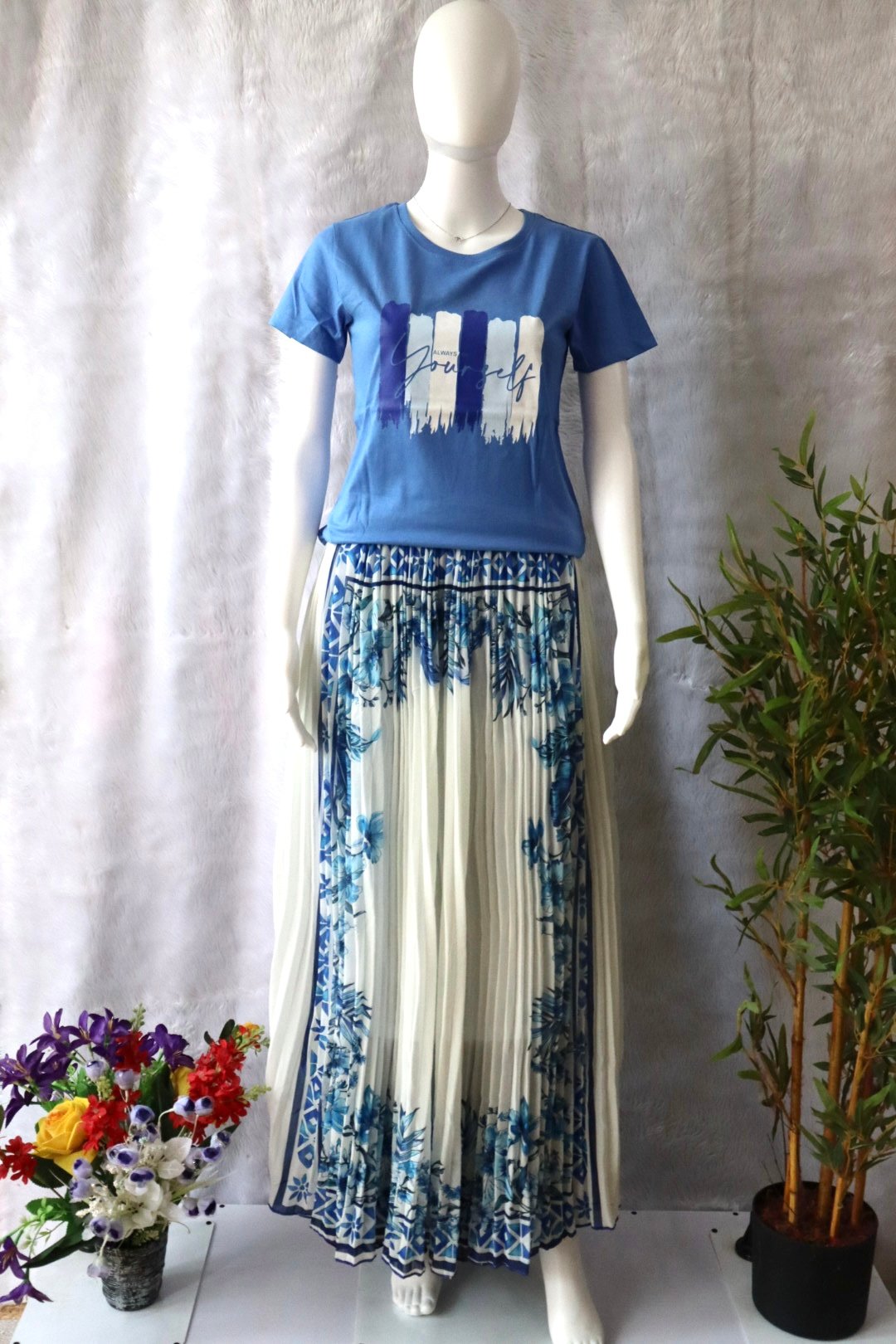 IMG_1845 PLEATED SKIRT SET-FULL - Image 1