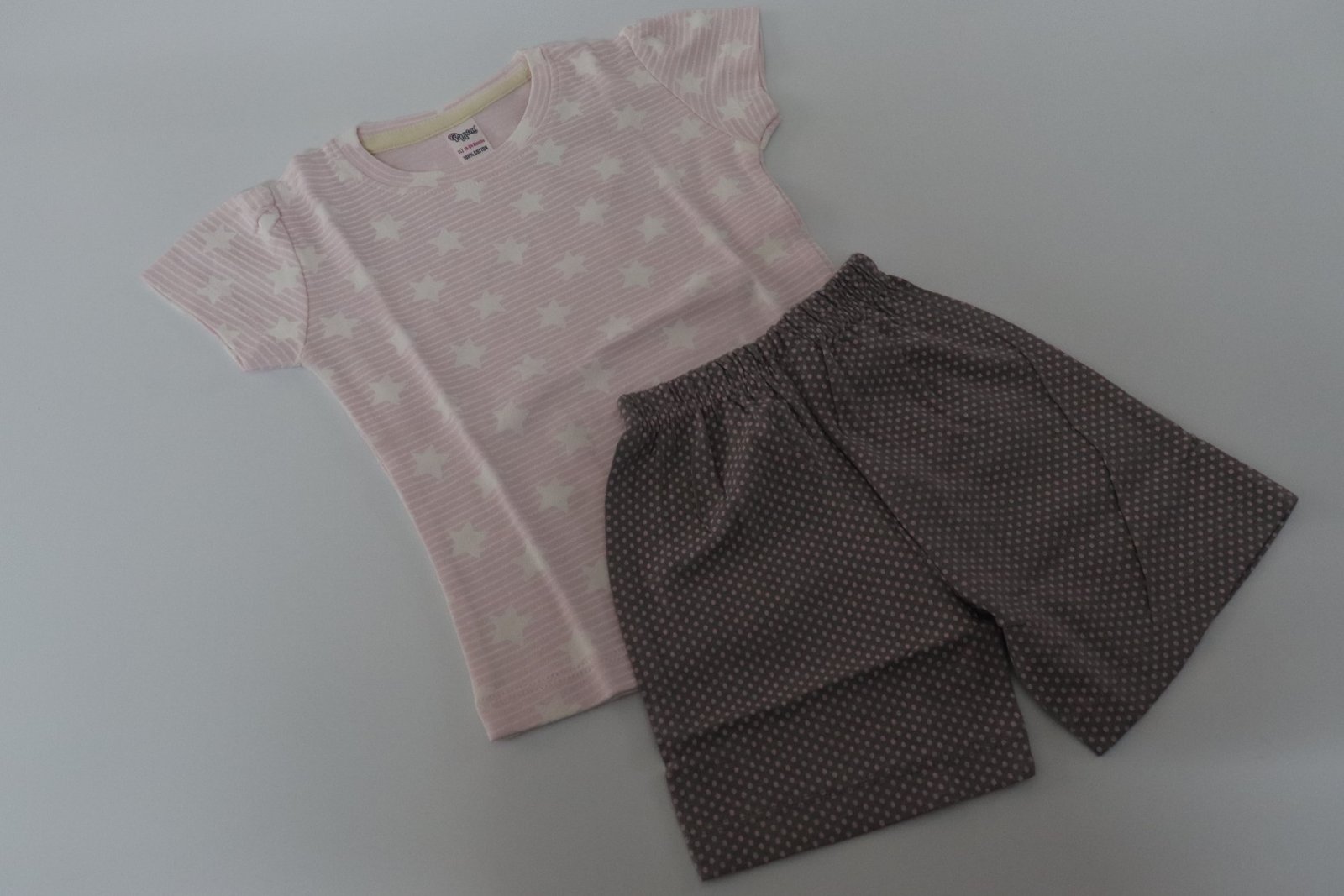 IMG_4054 KIDS SHORTS SET-AGE 6-12MONTHS (GIRL BABY) - Image 1