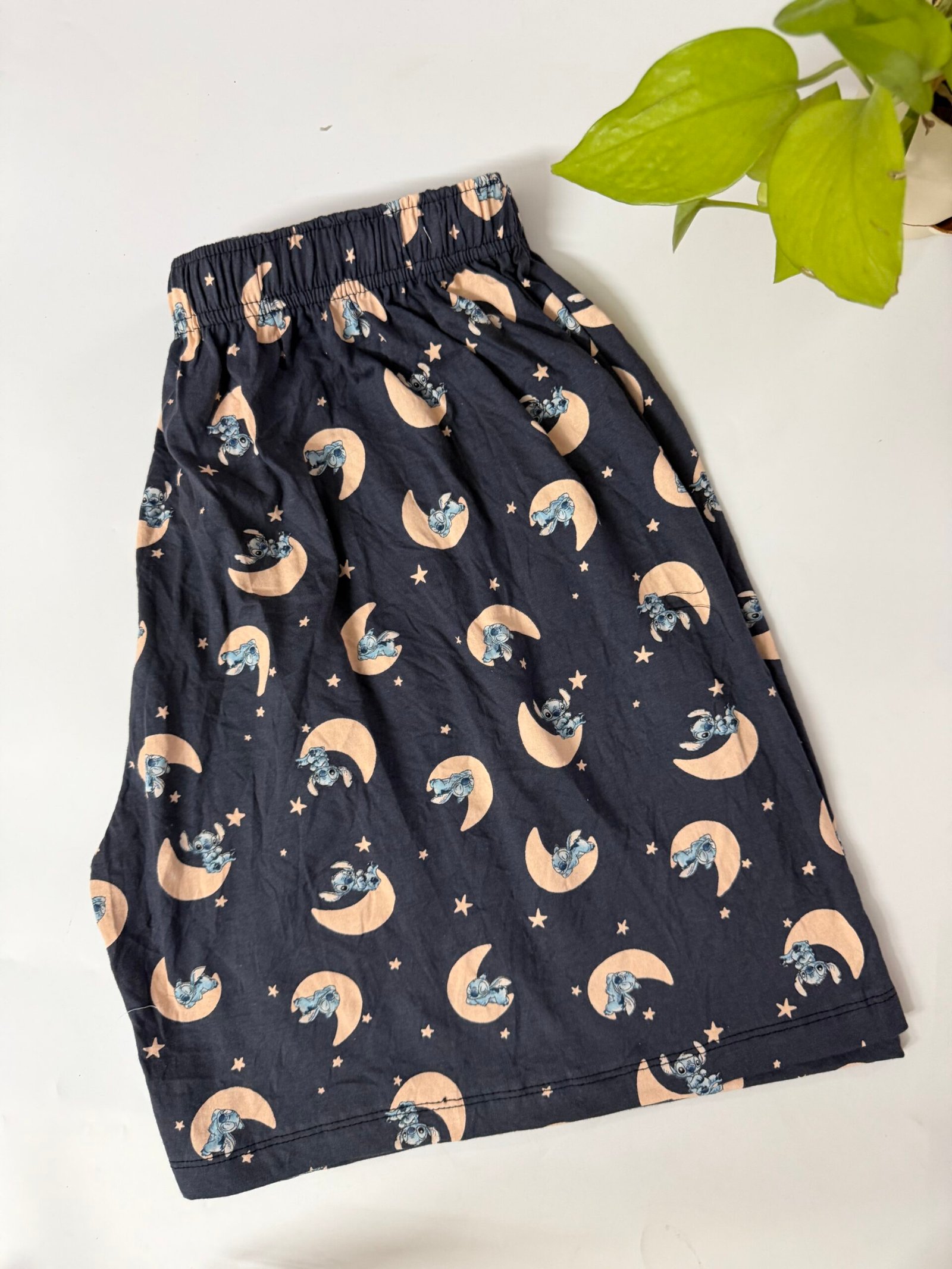 IMG_3586 SHORTS - 3XL - Image 1