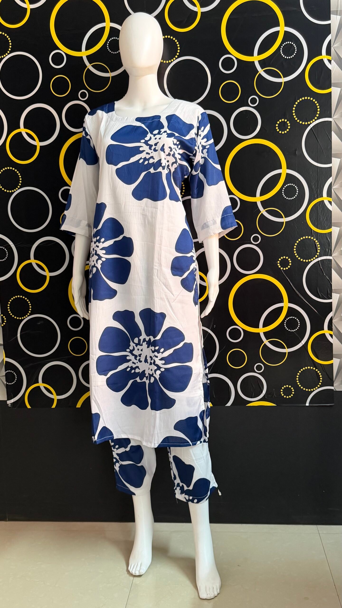 IMG_4283 CRAPE KURTI TOP & BOTTOM - Image 1
