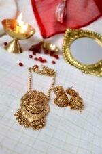 JEWELLERY SET A18