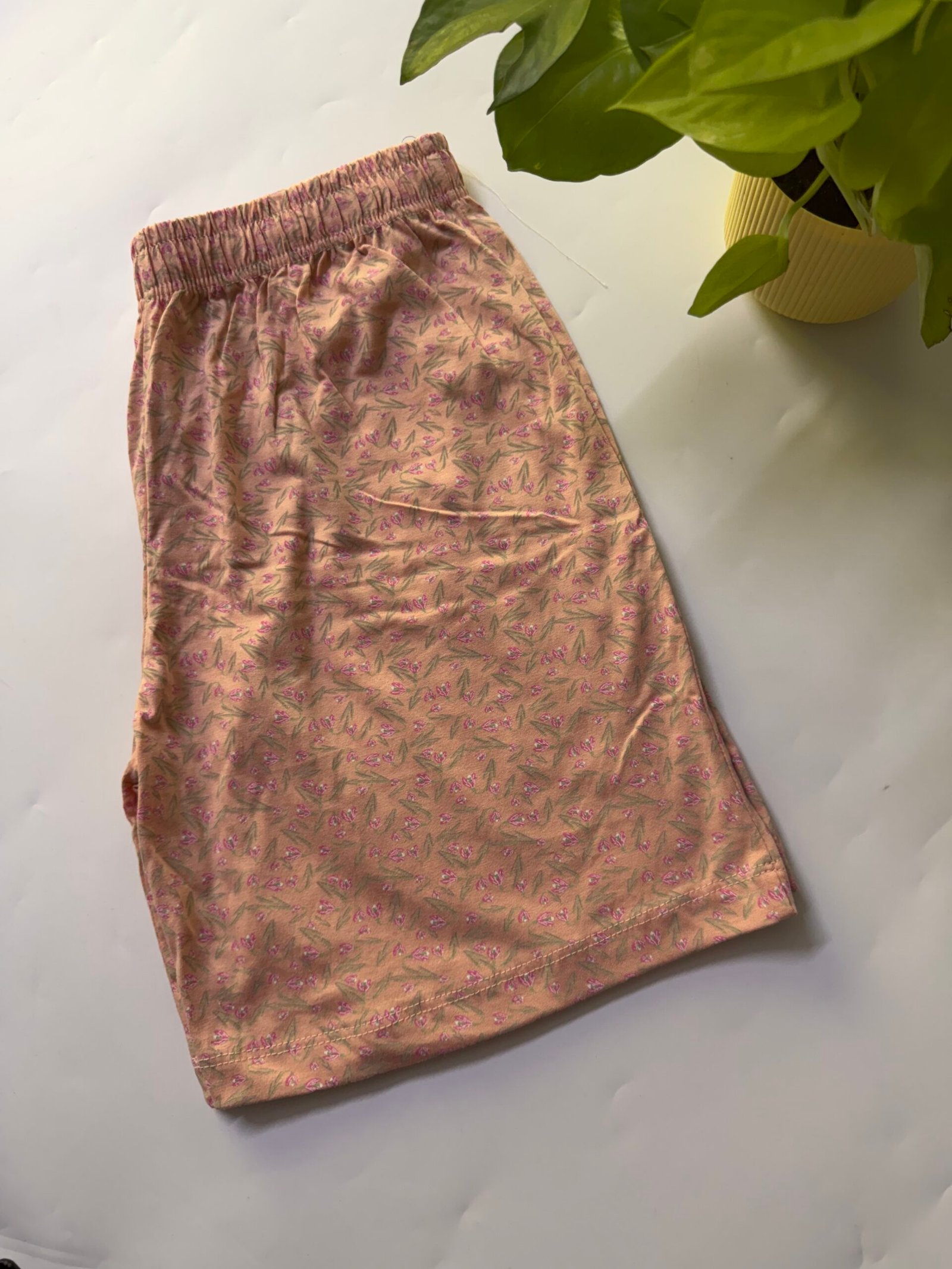 IMG_6060 SHORTS -SIZE S, M - Image 1