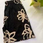 SHORTS -SIZE L, XL